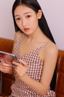 明明是配角却被王子宠爱了全集免费观看